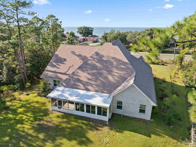 6355 E Bay Blvd, Gulf Breeze, FL 32563