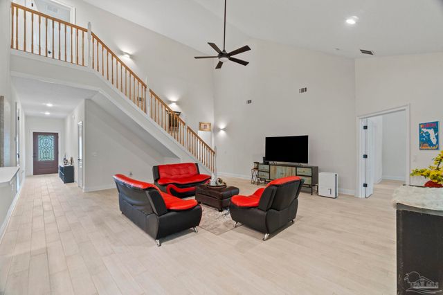 6355 E Bay Blvd, Gulf Breeze, FL 32563