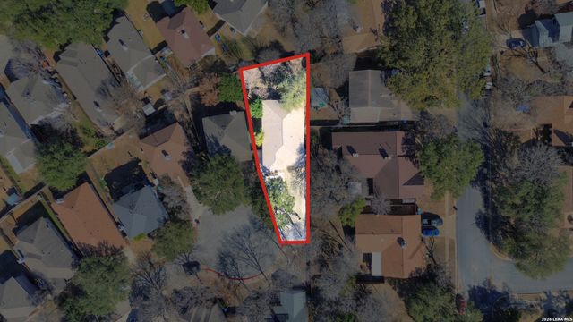 6003 woodway, San Antonio, TX 78249