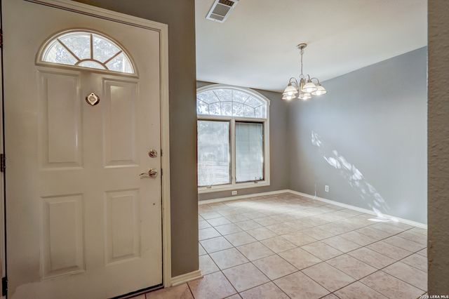 6003 woodway, San Antonio, TX 78249