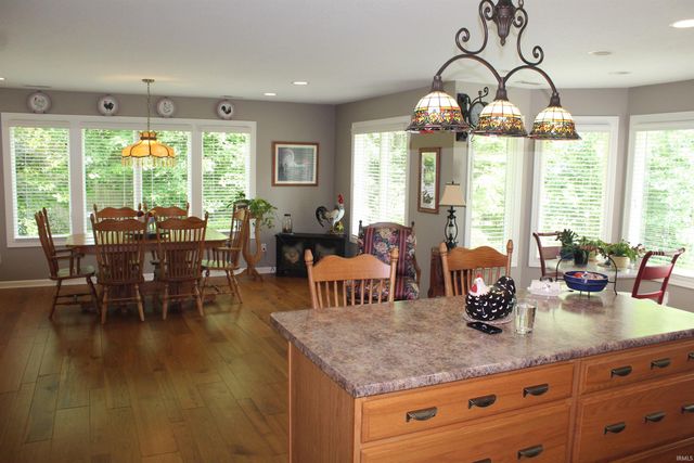 3233 Treebark Lane, Fort Wayne, IN 46804