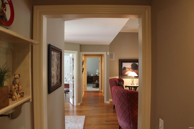 3233 Treebark Lane, Fort Wayne, IN 46804