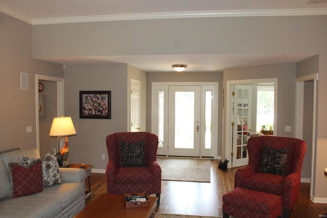 3233 Treebark Lane, Fort Wayne, IN 46804
