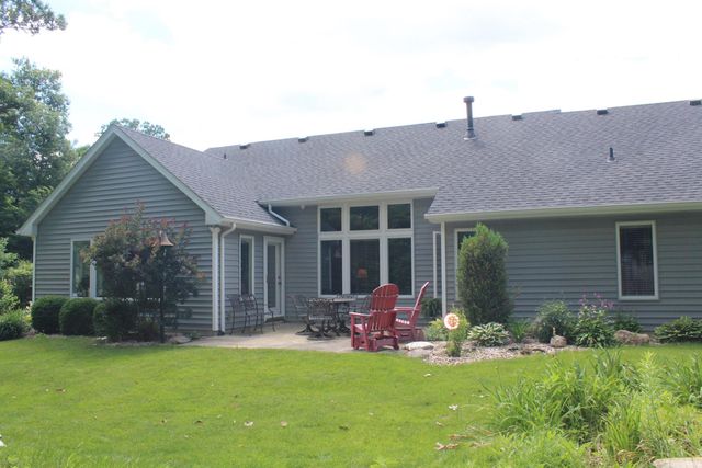 3233 Treebark Lane, Fort Wayne, IN 46804