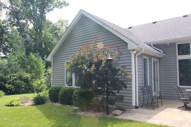 3233 Treebark Lane, Fort Wayne, IN 46804