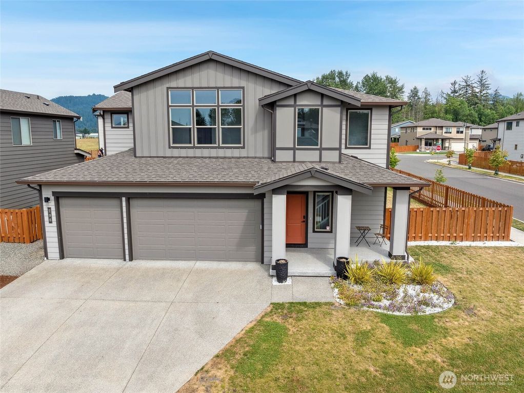 298 Hovey Street, Buckley, WA 98321