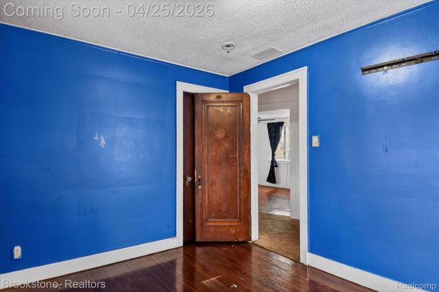 14000 Rutland Street, Detroit, MI 48227