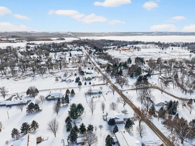 N5842 LAKEVIEW DRIVE, Green Lake, WI 54941