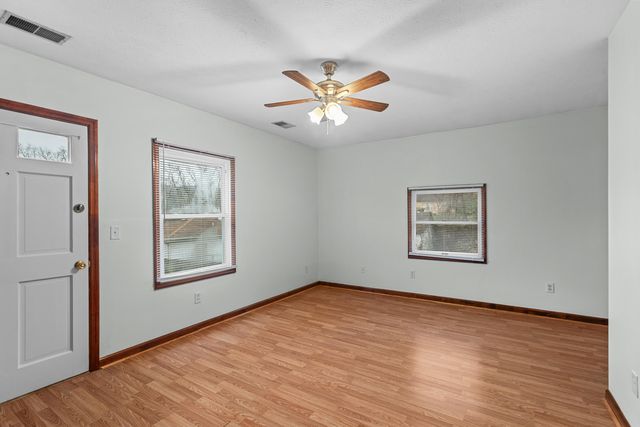 744 Fields Avenue, Frankfort, KY 40601