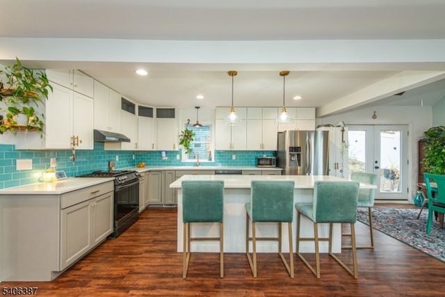 97 Springbrook Trl, Sparta Twp., NJ 07871