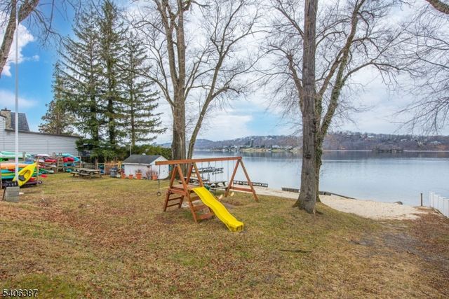 97 Springbrook Trl, Sparta Twp., NJ 07871