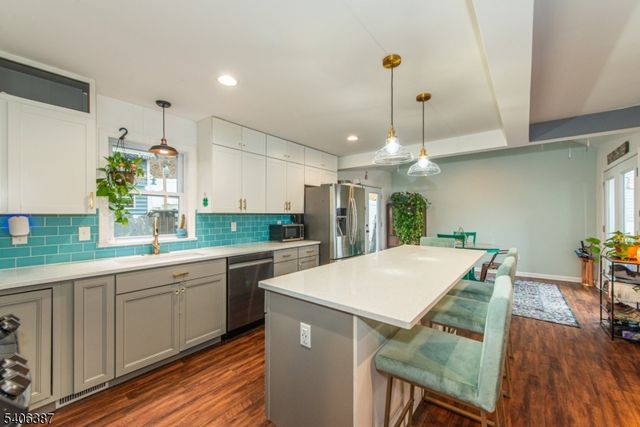 97 Springbrook Trl, Sparta Twp., NJ 07871