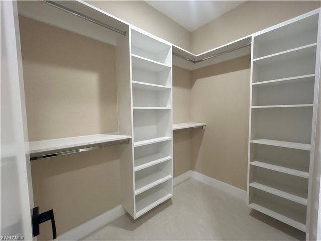 2820 NW 25th ST, Cape Coral, FL 33993