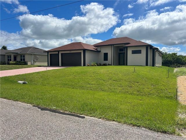 2820 NW 25th ST, Cape Coral, FL 33993
