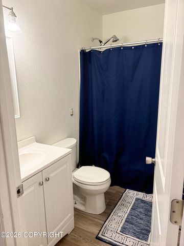 240 Skyhaven Circle, Anchorage, AK 99504