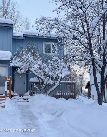 240 Skyhaven Circle, Anchorage, AK 99504