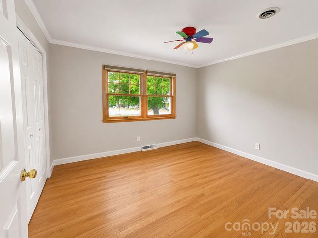 1702 Wildwood Road, Gastonia, NC 28052