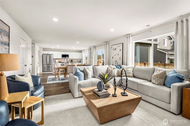 9846 Ferns Loop SE, Yelm, WA 98597