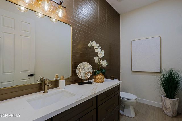 34005 N 2ND Street, Phoenix, AZ 85085