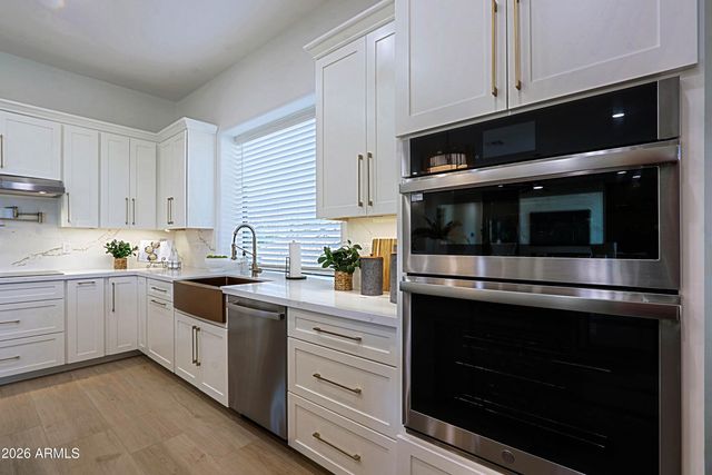 34005 N 2ND Street, Phoenix, AZ 85085