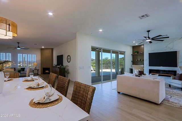 34005 N 2ND Street, Phoenix, AZ 85085