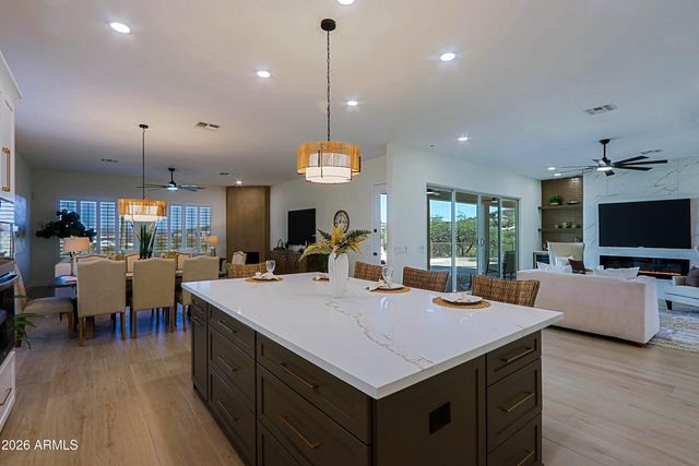 34005 N 2ND Street, Phoenix, AZ 85085