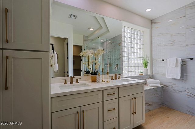 34005 N 2ND Street, Phoenix, AZ 85085