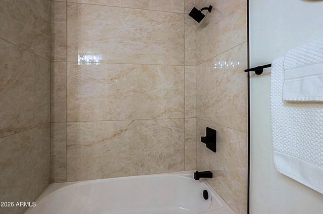 34005 N 2ND Street, Phoenix, AZ 85085