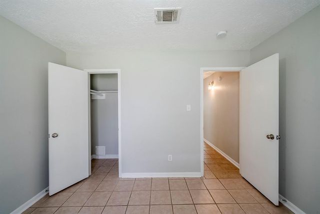 4002 Algernon Drive, Spring, TX 77373