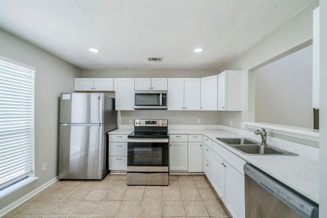 4002 Algernon Drive, Spring, TX 77373