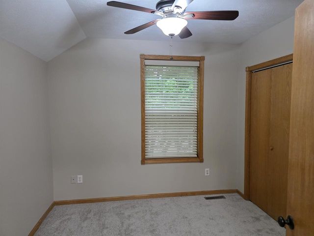2221 Alongi Lane, Beloit, WI 53511