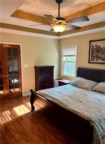 2517 NW Leann Drive, Blue Springs, MO 64014