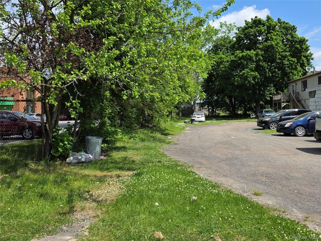 788 Broadway, Newburgh, NY 12550