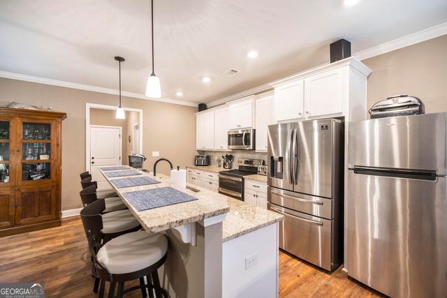 323 Willow Cove Court, Lizella, GA 31052