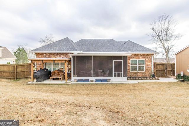 323 Willow Cove Court, Lizella, GA 31052