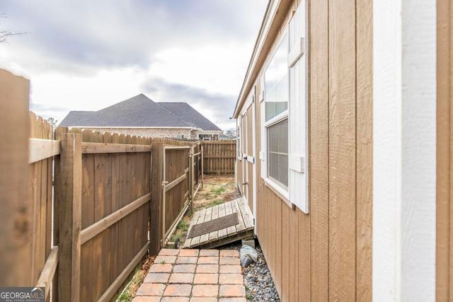 323 Willow Cove Court, Lizella, GA 31052