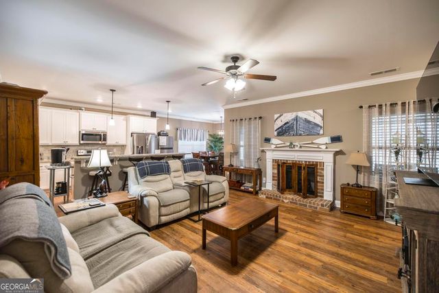 323 Willow Cove Court, Lizella, GA 31052