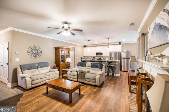 323 Willow Cove Court, Lizella, GA 31052