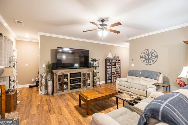 323 Willow Cove Court, Lizella, GA 31052