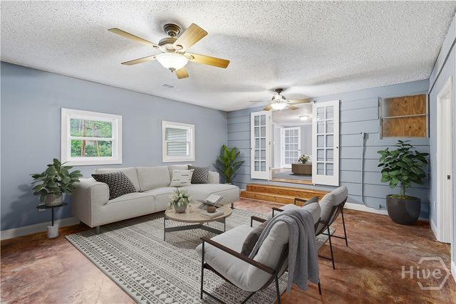 515 E 4th Street, Rincon, GA 31326