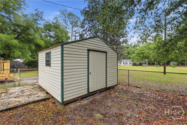 515 E 4th Street, Rincon, GA 31326