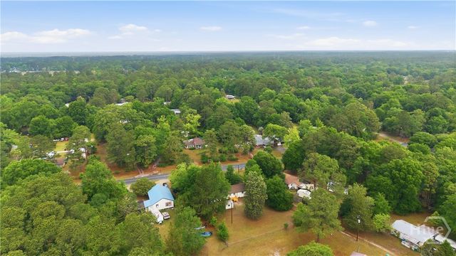 515 E 4th Street, Rincon, GA 31326
