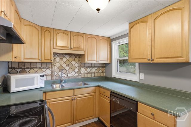 515 E 4th Street, Rincon, GA 31326