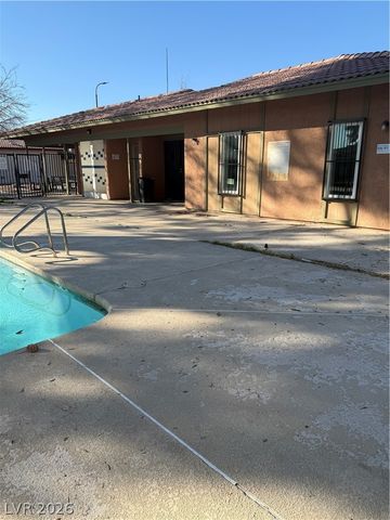 401 North Lamb Boulevard D, Las Vegas, NV 89110