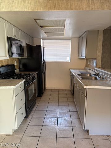 401 North Lamb Boulevard D, Las Vegas, NV 89110