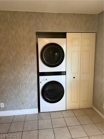 401 North Lamb Boulevard D, Las Vegas, NV 89110