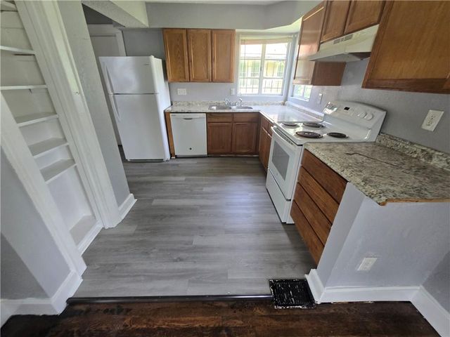 5341 Wayne Avenue, Kansas City, MO 64110