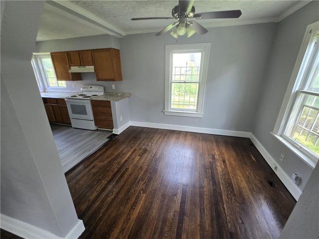 5341 Wayne Avenue, Kansas City, MO 64110