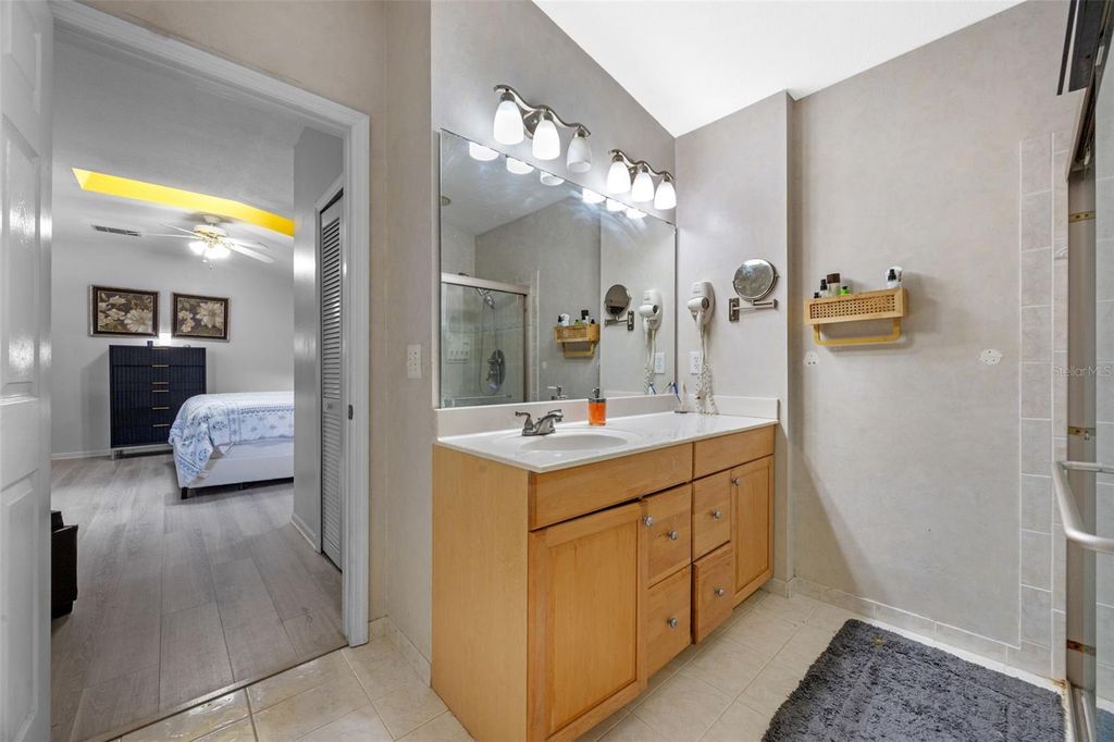 Image 26 of property listing at 14566 QUAIL TRAIL CIRCLE, Orlando, FL 32837