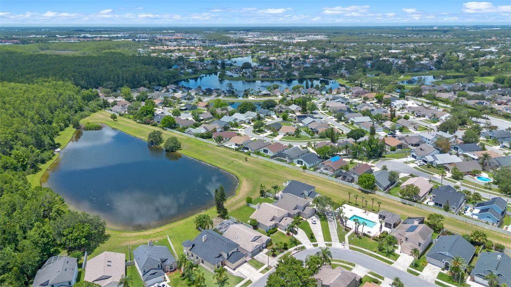 Image 41 of property listing at 14566 QUAIL TRAIL CIRCLE, Orlando, FL 32837